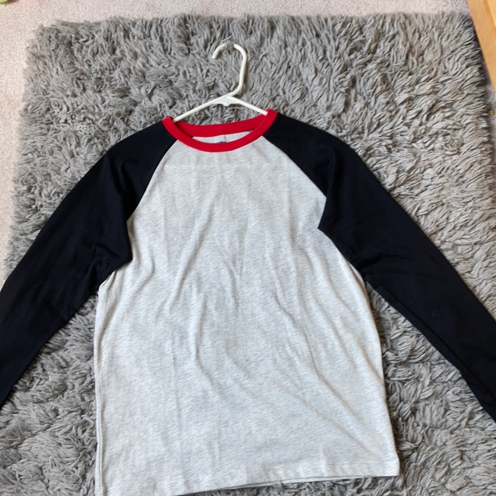 white and black old navy long sleeve